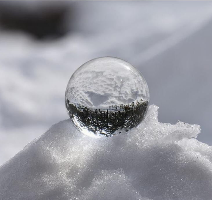 Faith Picture: Glass on Snow
