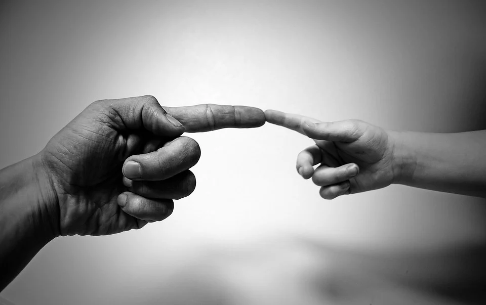 Love Picture: Connection in Touch