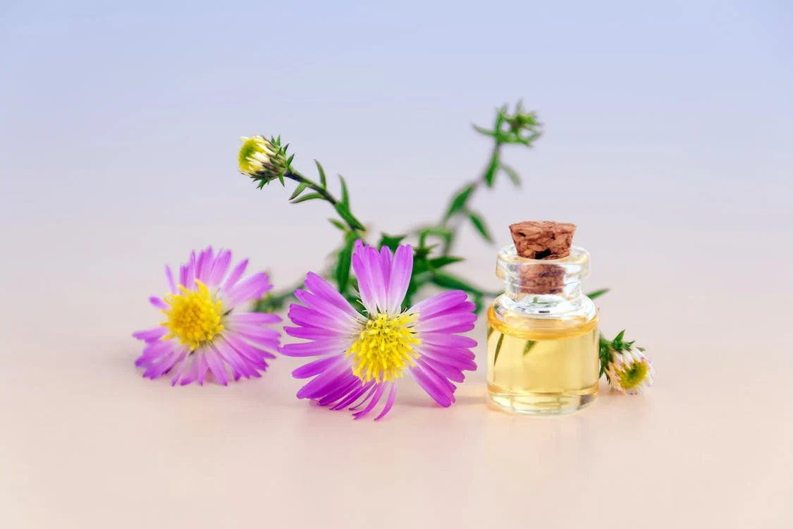 Perfumery Picture: Flowery Perfume